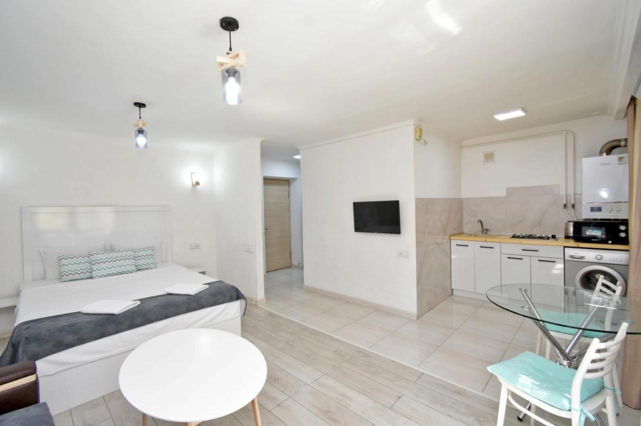 Cozy Apartment Near To The Metro H Kochar 19 Jerevan Eksteriør bilde