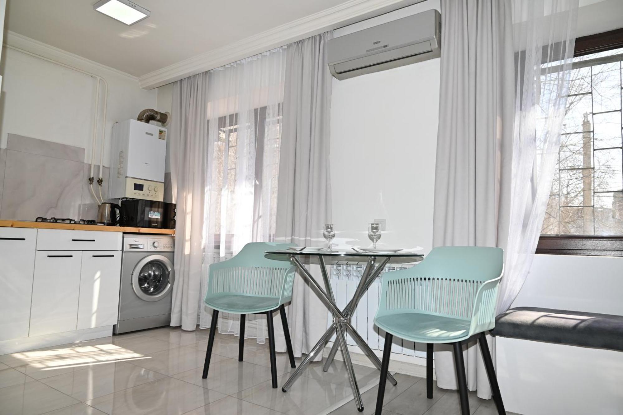 Cozy Apartment Near To The Metro H Kochar 19 Jerevan Eksteriør bilde